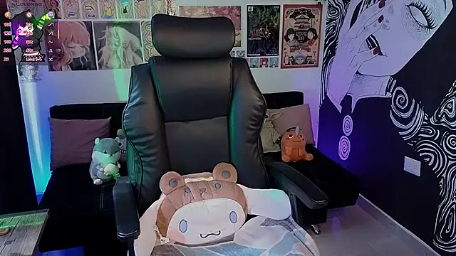 Snapshot of Yuhwan_ chatting on November 13, 2025, 6:56 pm Yuhwan online show from November 13, 2025, 6:56 pm