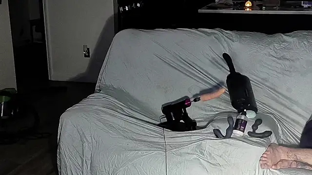 Snapshot of danoo84 chatting on November 19, 2025, 5:40 am danoo84 online show from November 19, 2025, 5:40 am