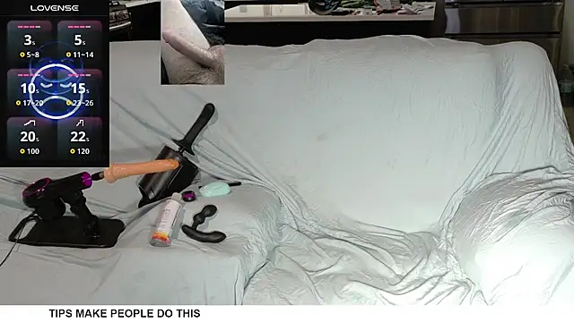 Snapshot of danoo84 chatting on November 10, 2025, 4:06 am danoo84 online show from November 10, 2025, 4:06 am