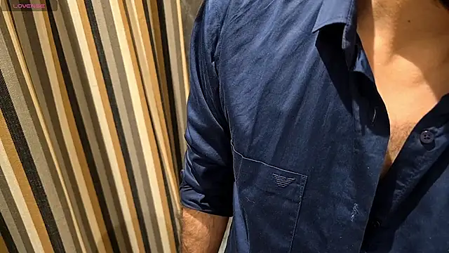 Snapshot of mlove902 chatting on March 12, 2026, 6:34 pm mlove902 online show from March 12, 2026, 6:34 pm