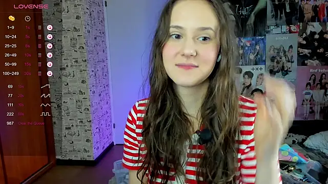 LucyRose3 online show from September 15, 2025, 4:51 pm