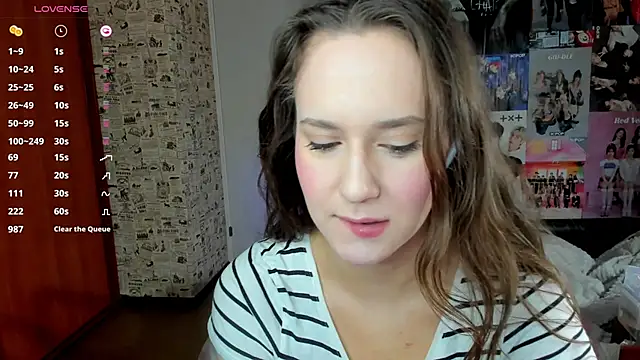 LucyRose3 online show from October 22, 2025, 4:45 am