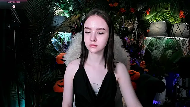 Snapshot of MarySparkle chatting on October 28, 2025, 3:51 am MarySparkle online show from October 28, 2025, 3:51 am