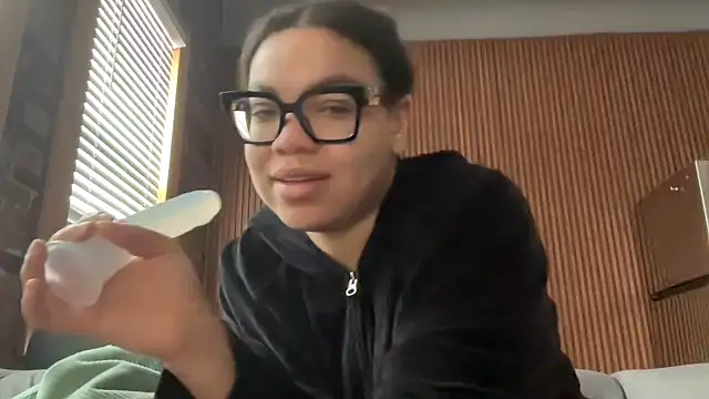 zahrabliss online show from January 9, 2026, 4:14 pm