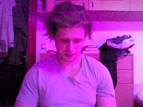 Snapshot of Andyl1 chatting on February 20, 2026, 10:01 pm Andyl1 online show from February 20, 2026, 10:01 pm