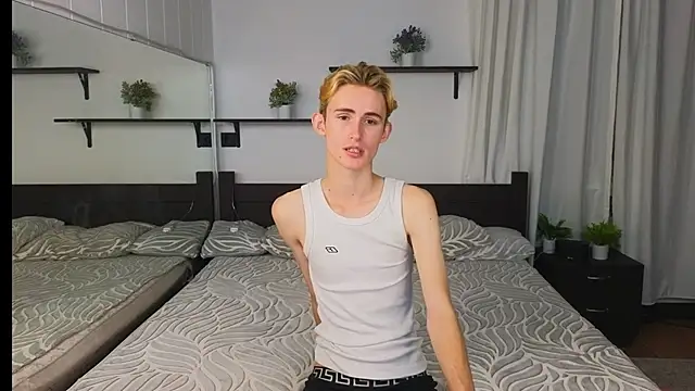 tommy XXX online show from September 23, 2025, 6:04 pm