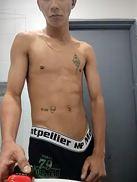 Davig4 online show from November 17, 2025, 5:22 am