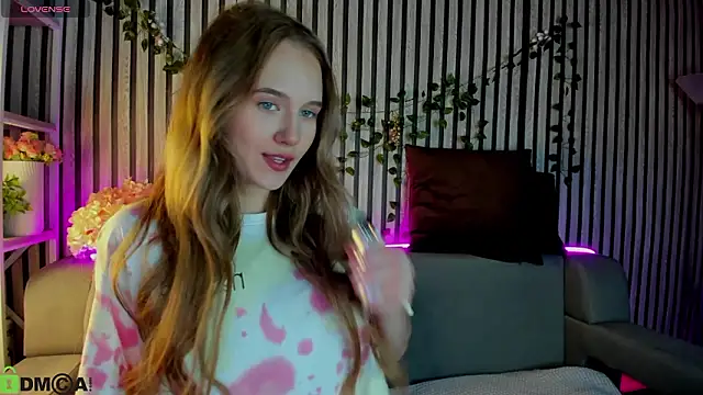 Casey Sweeet online show from February 18, 2026, 1:03 am