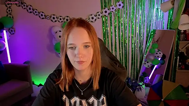 Casey Sweeet online show from June 20, 2026, 4:23 pm