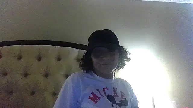 Snapshot of Flossee chatting on March 25, 2026, 8:52 pm Flossee online show from March 25, 2026, 8:52 pm