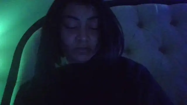 Snapshot of Flossee chatting on April 7, 2026, 5:15 pm Flossee online show from April 7, 2026, 5:15 pm