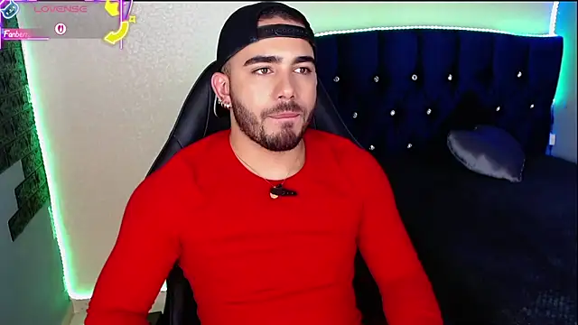 Snapshot of adamhairy chatting on February 18, 2026, 9:22 pm adamhairy online show from February 18, 2026, 9:22 pm