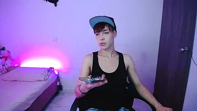 Snapshot of lucky_stricke chatting on December 2, 2025, 6:48 am lucky stricke online show from December 2, 2025, 6:48 am