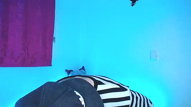 Snapshot of lucky_stricke chatting on December 14, 2025, 6:41 am lucky stricke online show from December 14, 2025, 6:41 am