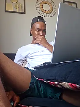 Snapshot of mojaymort chatting on October 14, 2025, 9:54 am mojaymort online show from October 14, 2025, 9:54 am