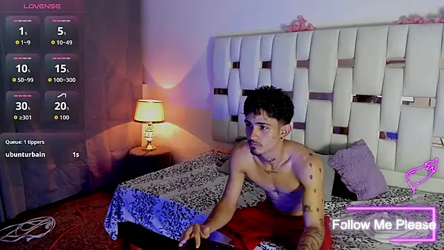 Snapshot of nextboywell1 chatting on March 5, 2026, 4:20 am nextboywell1 online show from March 5, 2026, 4:20 am