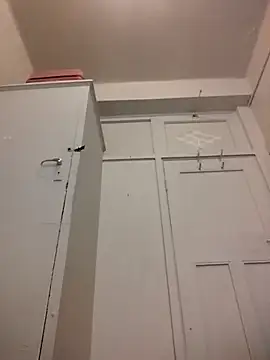 AcetousAbb online show from December 2, 2025, 4:25 am