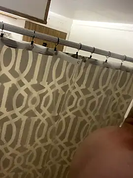 GingerSnap4444 online show from October 22, 2025, 4:34 am