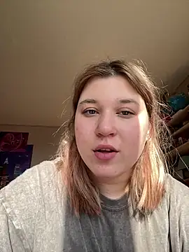 Kemeli008 online show from October 9, 2025, 9:54 am