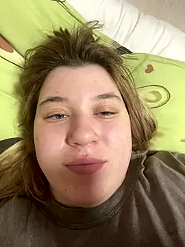 Kemeli008 online show from October 19, 2025, 1:30 am