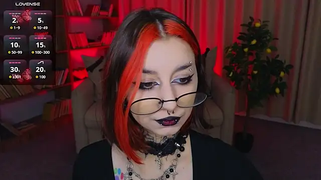 Mistress  Marcelline online show from May 27, 2026, 1:37 am
