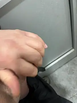 Snapshot of KAZANOVAA chatting on March 26, 2026, 9:29 am KAZANOVAA online show from March 26, 2026, 9:29 am