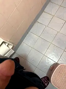 Snapshot of KAZANOVAA chatting on November 9, 2025, 11:25 am KAZANOVAA online show from November 9, 2025, 11:25 am