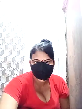 Snapshot of varnika chatting on April 18, 2026, 10:50 am varnika online show from April 18, 2026, 10:50 am