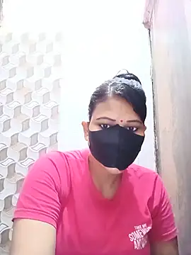 Snapshot of varnika chatting on May 17, 2026, 9:31 am varnika online show from May 17, 2026, 9:31 am