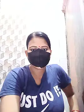 Snapshot of varnika chatting on May 19, 2026, 10:11 am varnika online show from May 19, 2026, 10:11 am