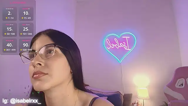 IsabelCortes online show from May 6, 2026, 10:03 pm