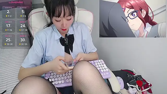 Angela-AMY online show from November 6, 2025, 4:05 am