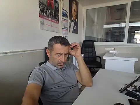 Snapshot of rafasilva3535 chatting on October 2, 2025, 11:46 am rafasilva3535 online show from October 2, 2025, 11:46 am