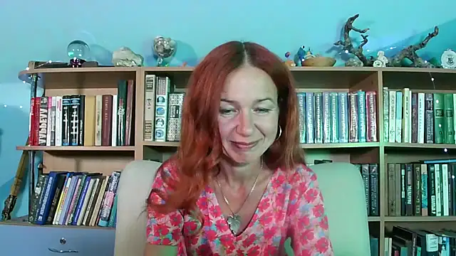 Snapshot of Foxilady357 chatting on July 31, 2026, 1:21 pm Foxilady357 online show from July 31, 2026, 1:21 pm