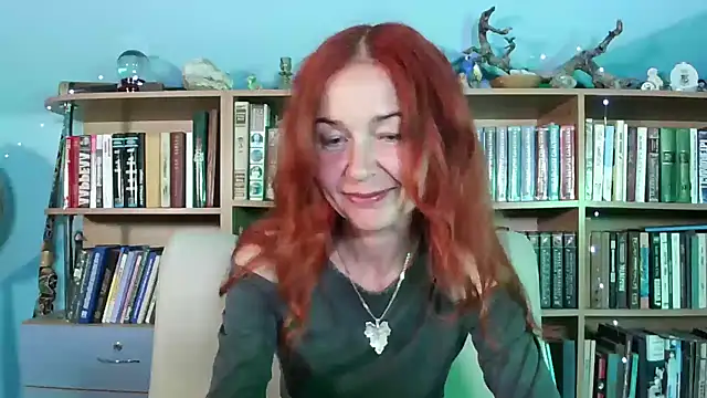 Snapshot of Foxilady357 chatting on May 10, 2026, 1:46 pm Foxilady357 online show from May 10, 2026, 1:46 pm
