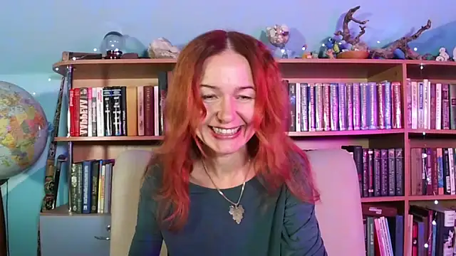 Foxilady357 online show from November 17, 2025, 4:22 pm