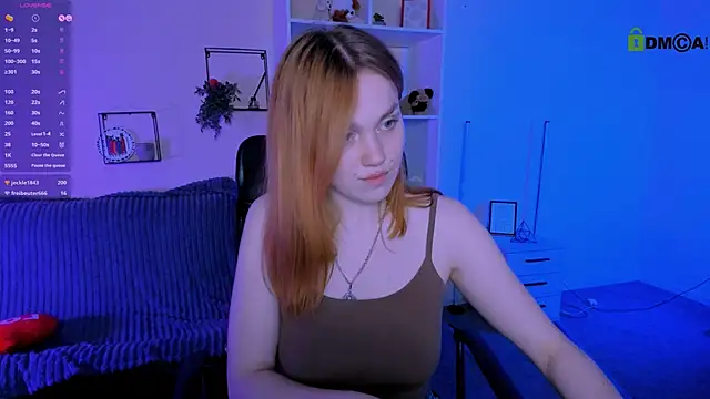 ellie fire1 online show from October 8, 2025, 9:04 pm