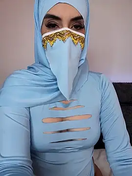 aisha samiri online show from October 12, 2025, 5:03 pm