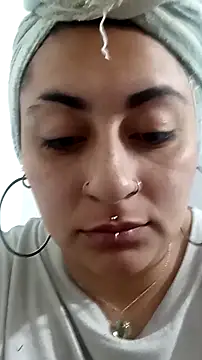 Snapshot of YiingandYang chatting on February 12, 2026, 6:29 pm YiingandYang online show from February 12, 2026, 6:29 pm