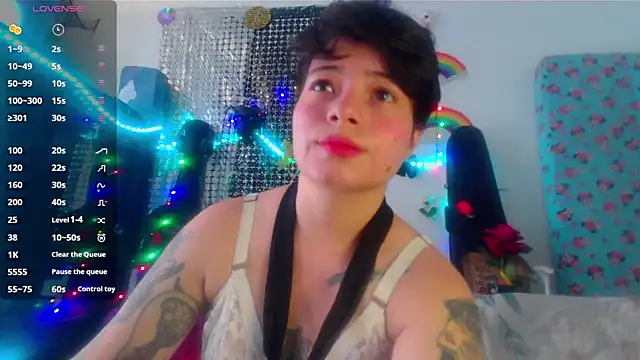 Mitsuha gate online show from November 13, 2025, 3:49 pm