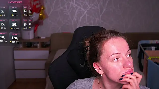 Vanille Mystery online show from October 21, 2025, 4:50 pm