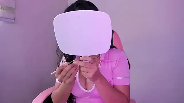 Arianna Jannes online show from March 19, 2026, 5:57 pm