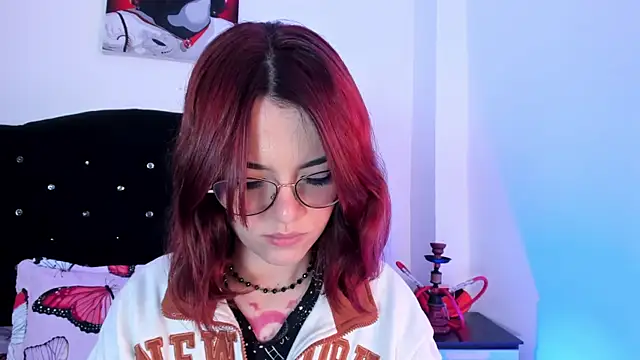 Snapshot of abby_jones2 chatting on April 16, 2026, 2:56 am abby jones2 online show from April 16, 2026, 2:56 am