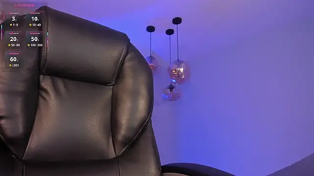 MilaLawrence online show from November 29, 2025, 11:10 am