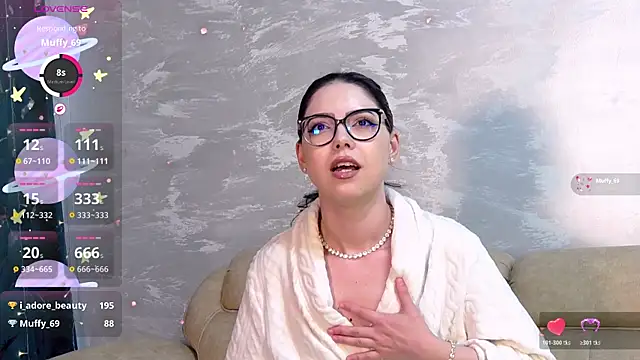 Snapshot of KaylaLewys chatting on April 30, 2026, 8:57 pm KaylaLewys online show from April 30, 2026, 8:57 pm