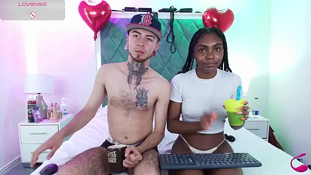 Asha zuri and adam online show from October 23, 2025, 12:26 pm