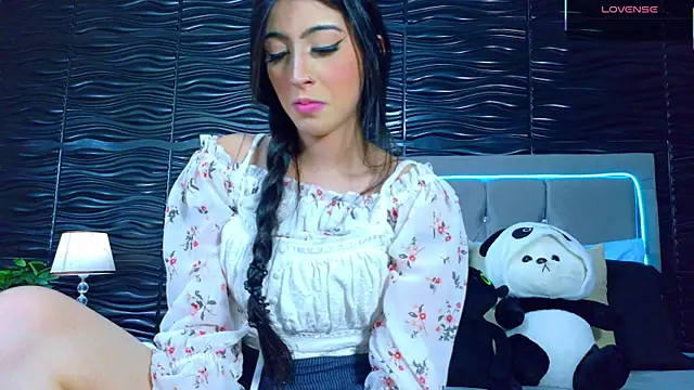 Snapshot of Ambar_Bull chatting on October 2, 2025, 1:36 pm Ambar Bull online show from October 2, 2025, 1:36 pm
