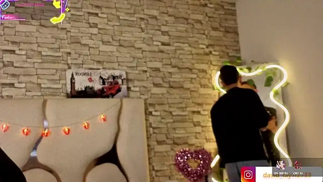 Snapshot of boyfox_tay chatting on February 6, 2026, 7:21 pm boyfox tay online show from February 6, 2026, 7:21 pm