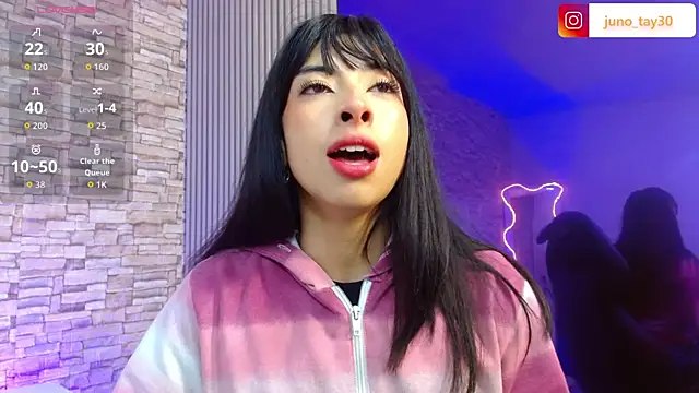 juno tay online show from October 18, 2025, 11:56 am