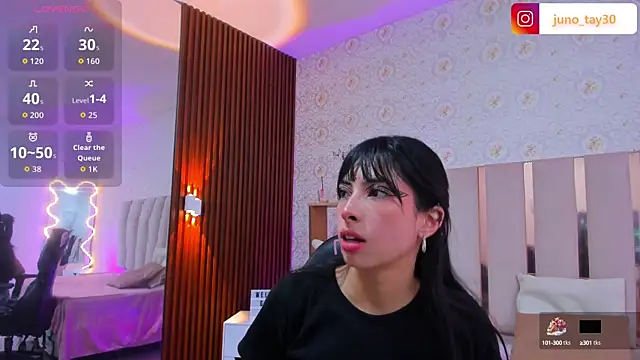 Snapshot of juno_tay chatting on October 2, 2025, 7:17 pm juno tay online show from October 2, 2025, 7:17 pm